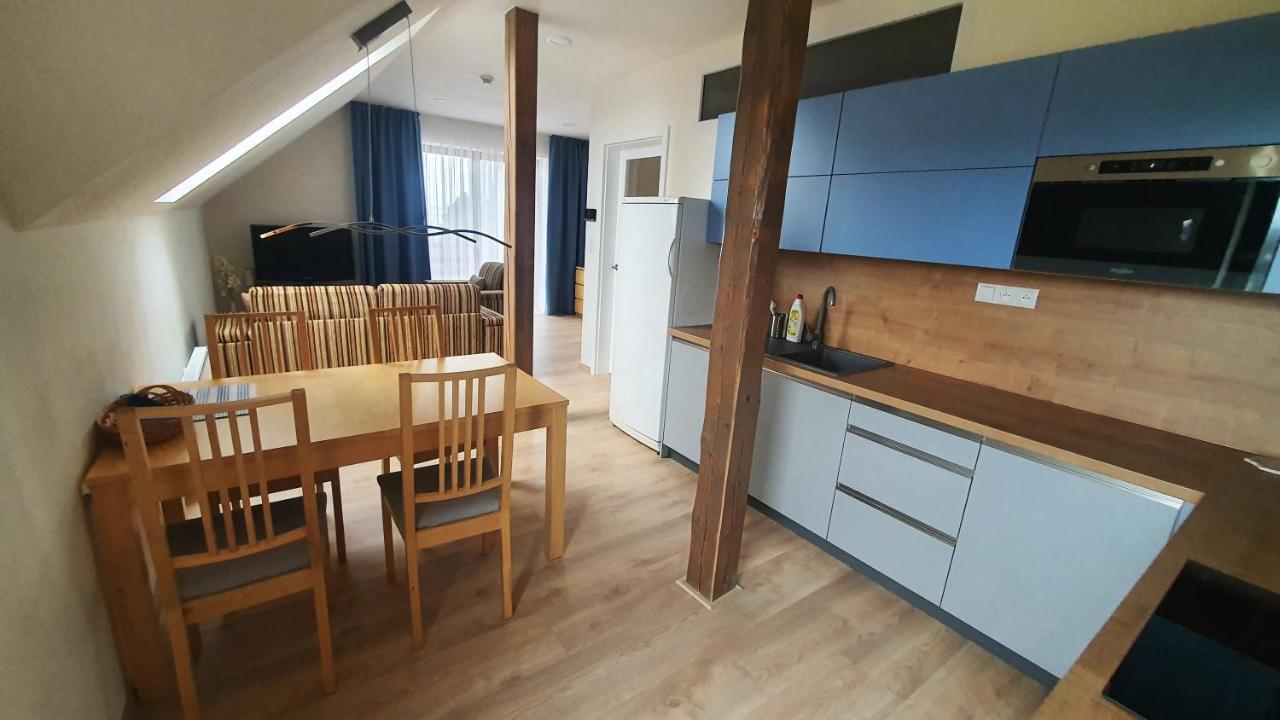 Apartmany Semily Buitenkant foto