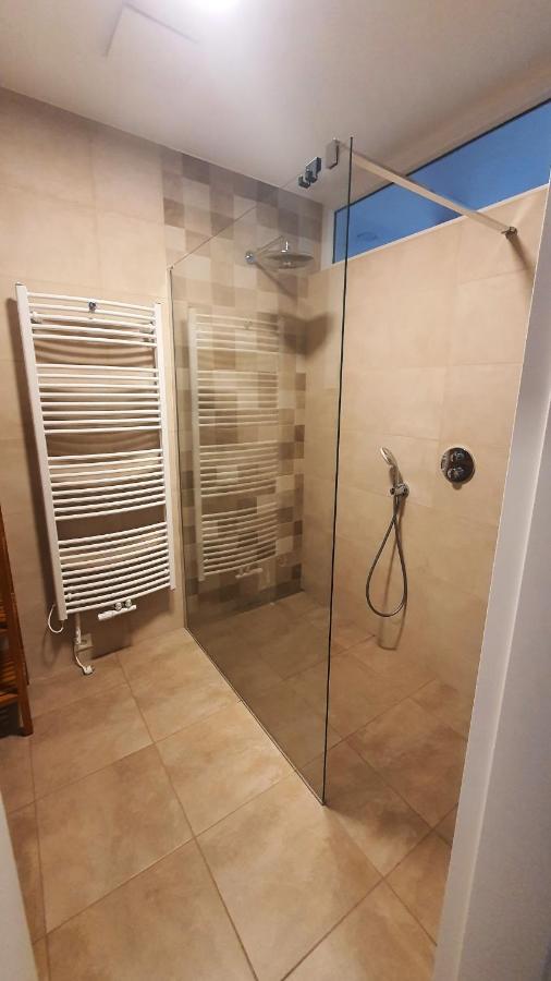 Apartmany Semily Buitenkant foto
